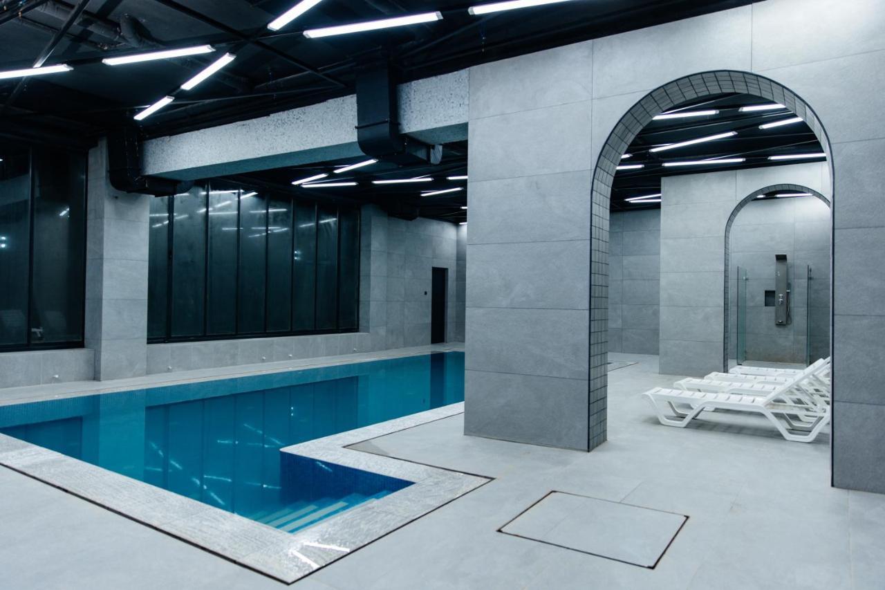 Hôtel Shedevr Plaza à Namangan Extérieur photo