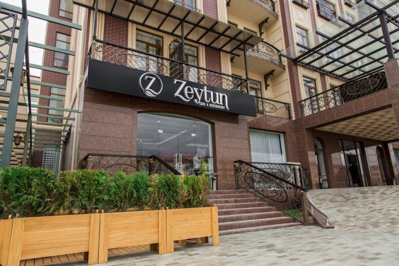 Hôtel Shedevr Plaza à Namangan Extérieur photo